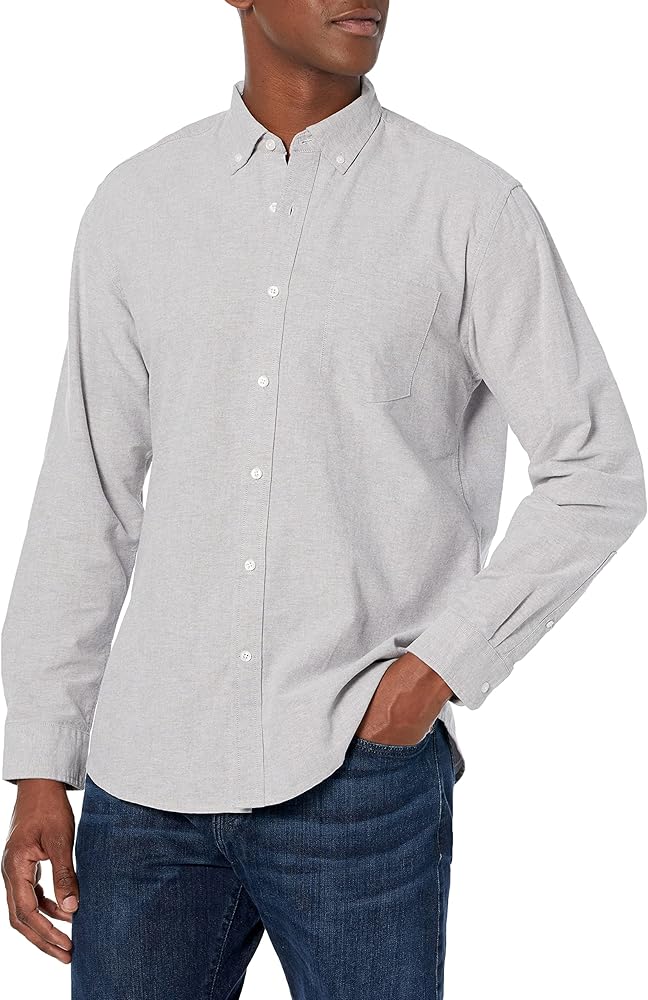 Amazon Essentials Men's Regular-Fit Long-Sleeve Pocket Oxford Shirt