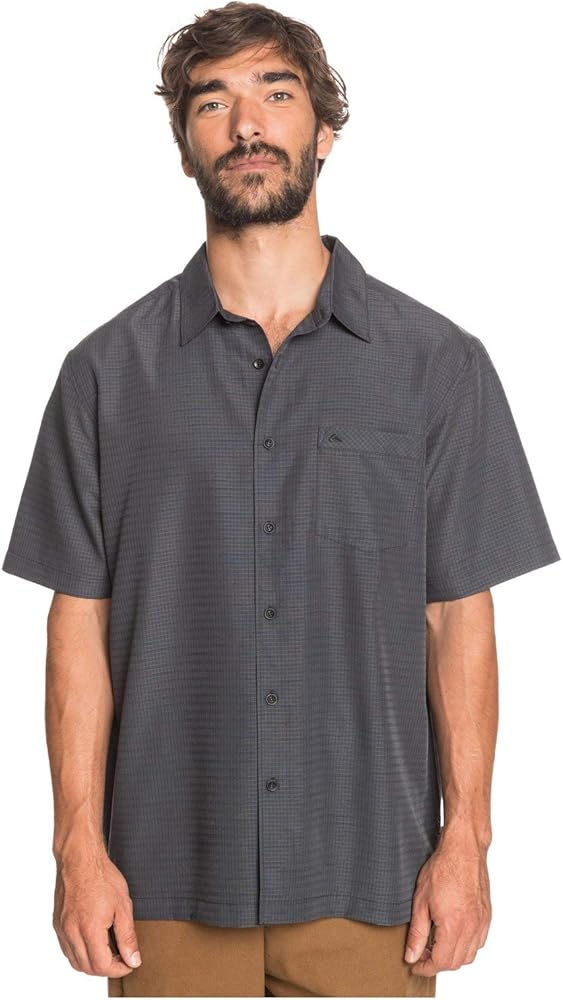 Quiksilver Men's Centinela 4 Button Up Comfort Fit Pocket Shirt